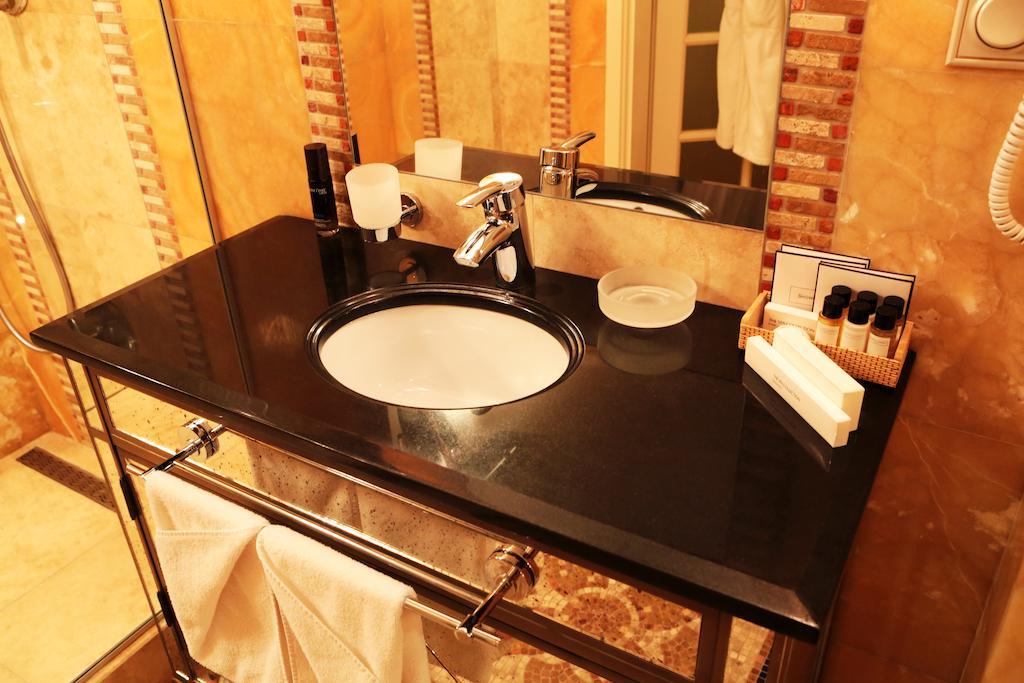 Ministerium Otel Odessa Oda fotoğraf