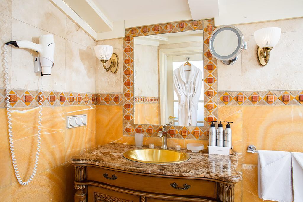 Ministerium Otel Odessa Dış mekan fotoğraf