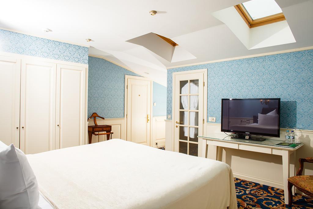 Ministerium Otel Odessa Dış mekan fotoğraf