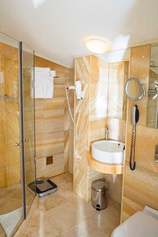 Ministerium Otel Odessa Dış mekan fotoğraf