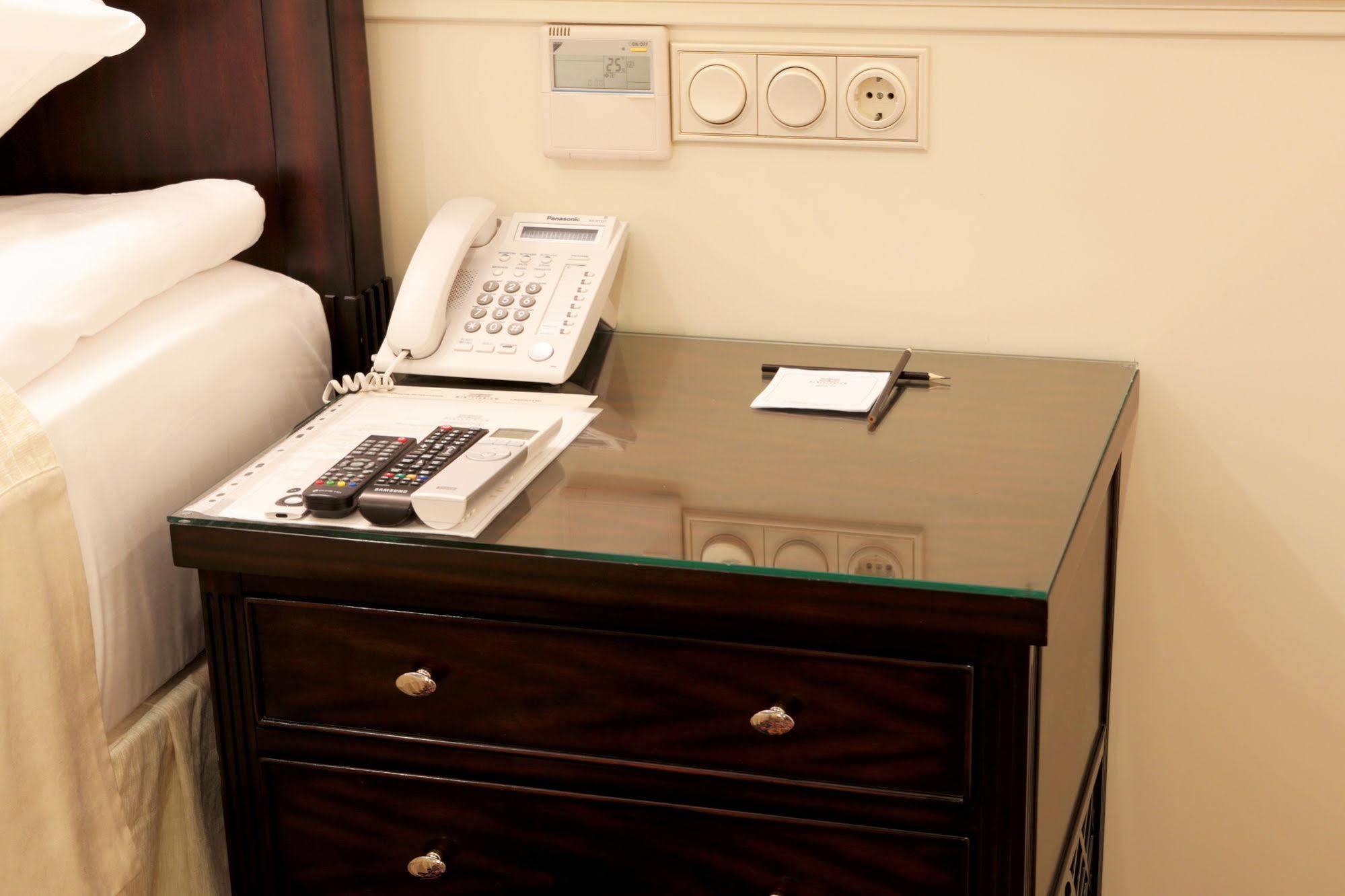 Ministerium Otel Odessa Dış mekan fotoğraf