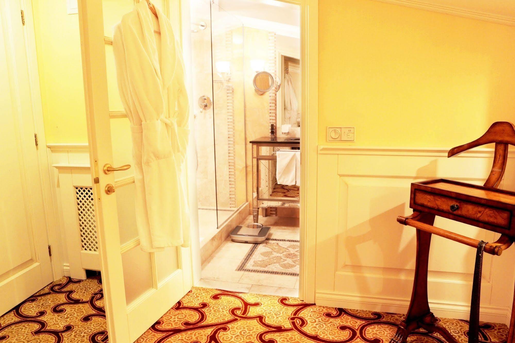 Ministerium Otel Odessa Dış mekan fotoğraf