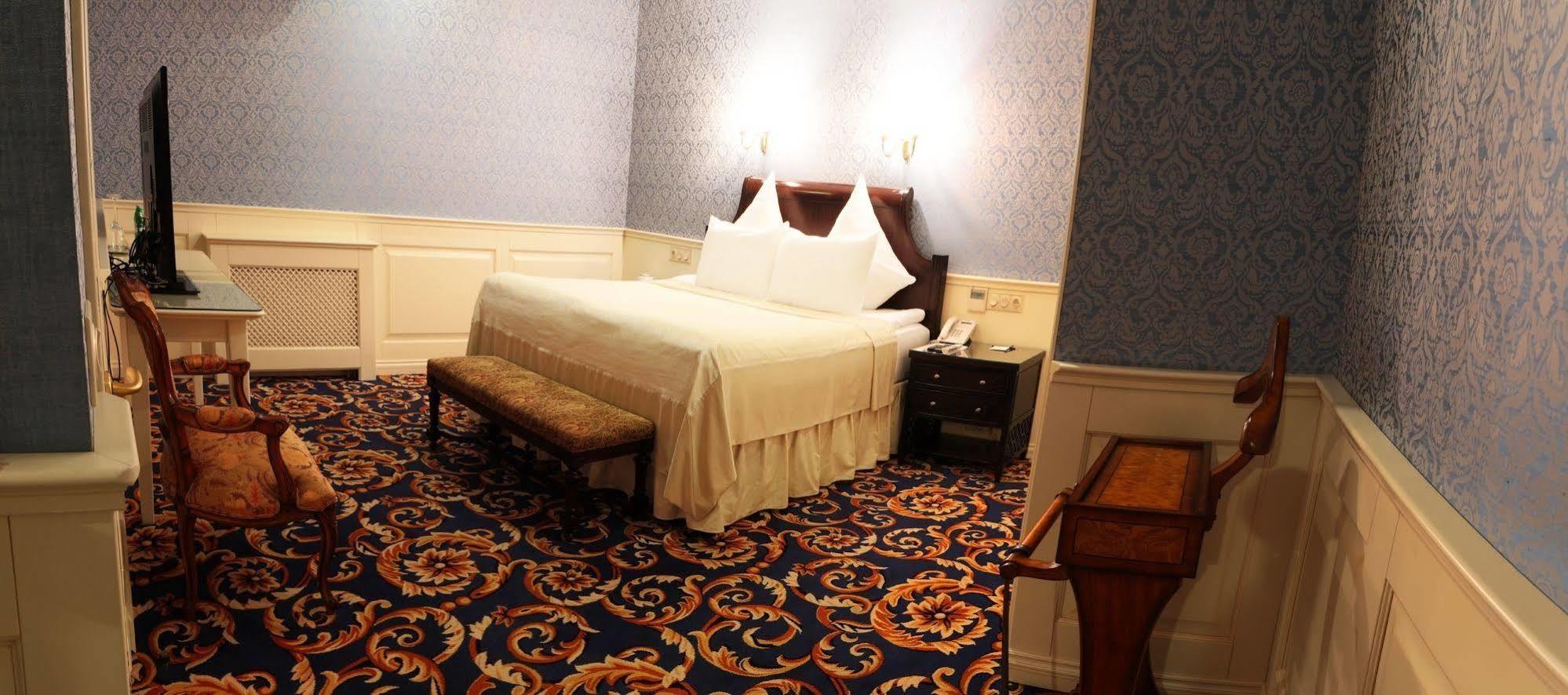 Ministerium Otel Odessa Dış mekan fotoğraf